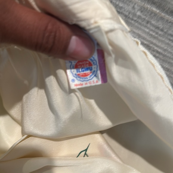 VTG 1980’s Silk Set by Adolph Schuman - Picture 5 of 10